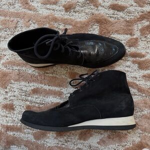 Arche Black Suede Lace-Up Sneaker Booties – EU 40 / US 9